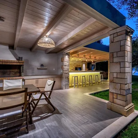Villa Artina Luxury *
